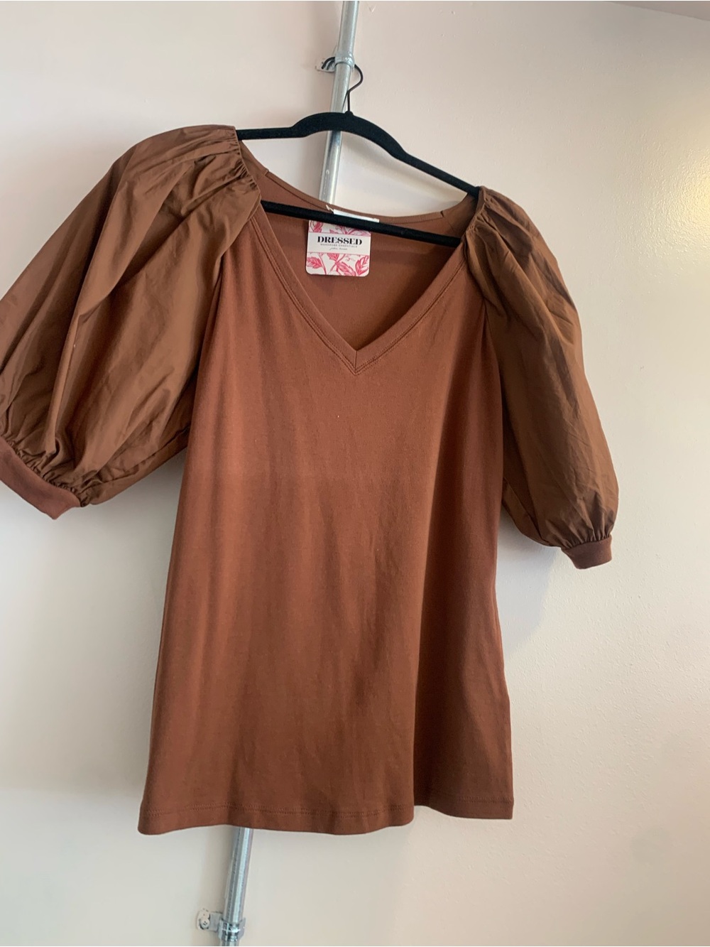 Dresd Top - Brown V-Neck Puff Sleeve Women's Top